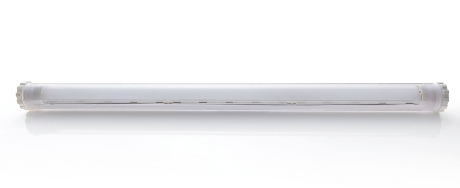 Série 32 : 23 Watt / 220-240 Volt / 680 mm / 4000K m. filtre antiparasite